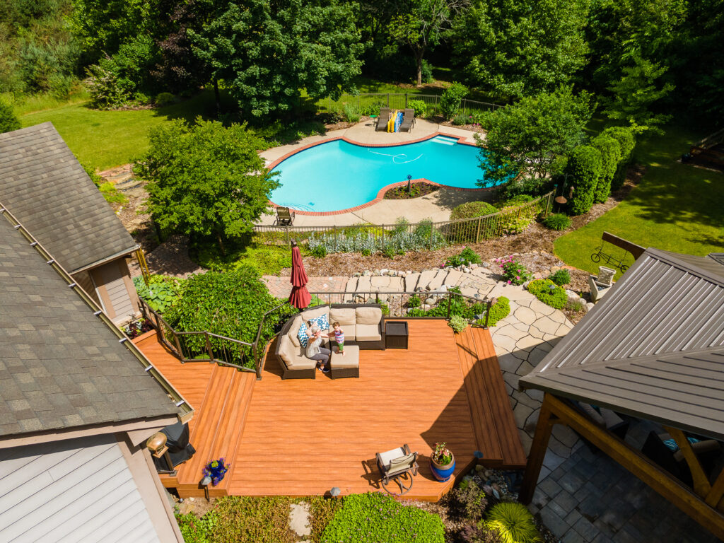 Family Fun with Pools & Spas! Ann Arbor, MI Lotus Gardenscapes